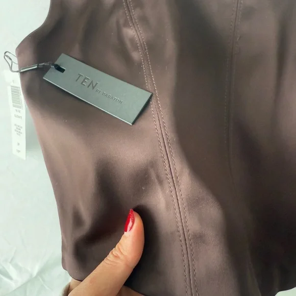 Babaton Elevate Bustier - Picture 3 of 3